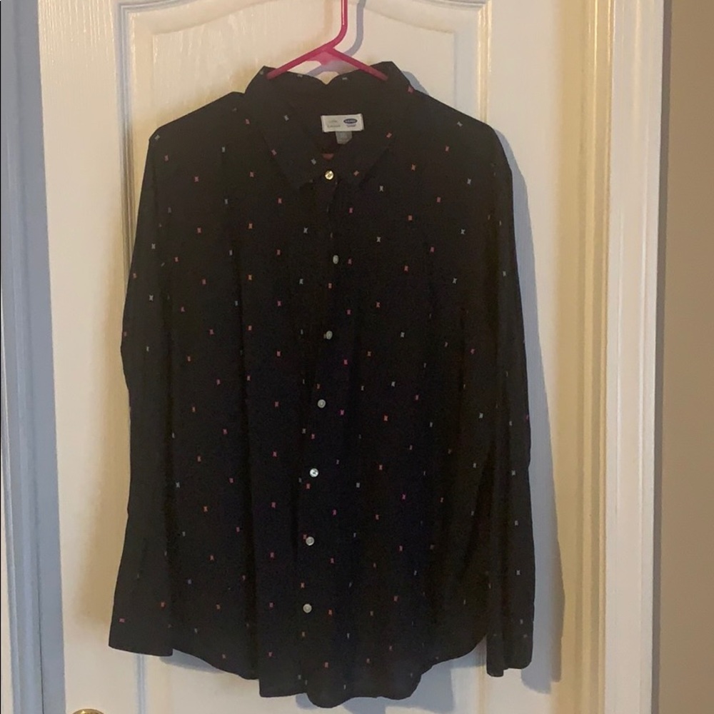 6 old navy button down shirts, size xl